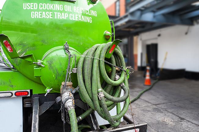 Grease Trap Cleaning of Lake Stevens workers